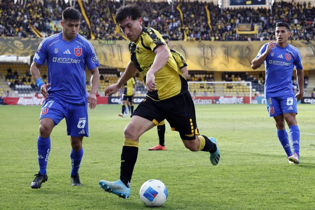 Fabián Hormazábal será duda en la U vs Deportes Iquique. Foto: Andres Pina/Photosport