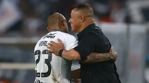 Jorge Almirón cambia el chip para poder reencantarse con el plantel de Colo Colo.