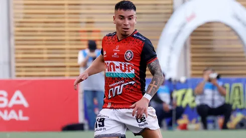 Daniel Castro suma un nuevo compañero de ataque en Limache.