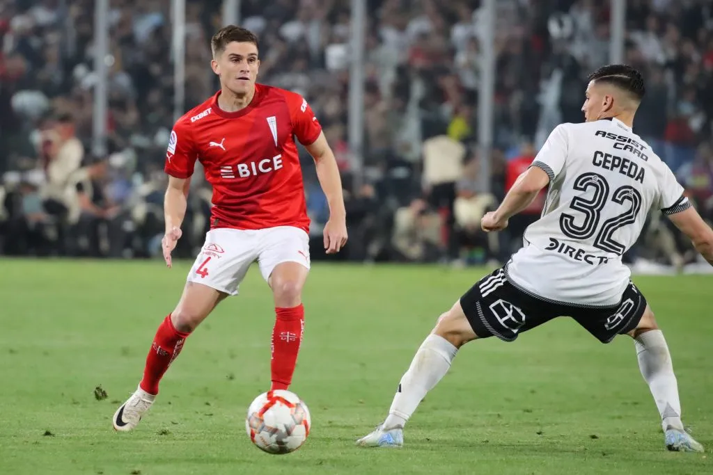 Guillermo Soto intenta superar la marca de Lucas Cepeda. (Jonnathan Oyarzun/Photosport).