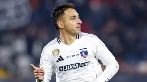 Javier Correa feliz en Colo Colo tras su doblete contra Cobresal.