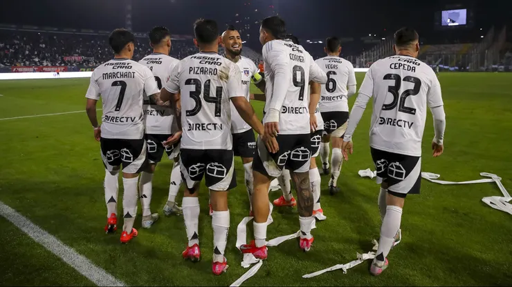 Colo Colo goleó a Cobresal.