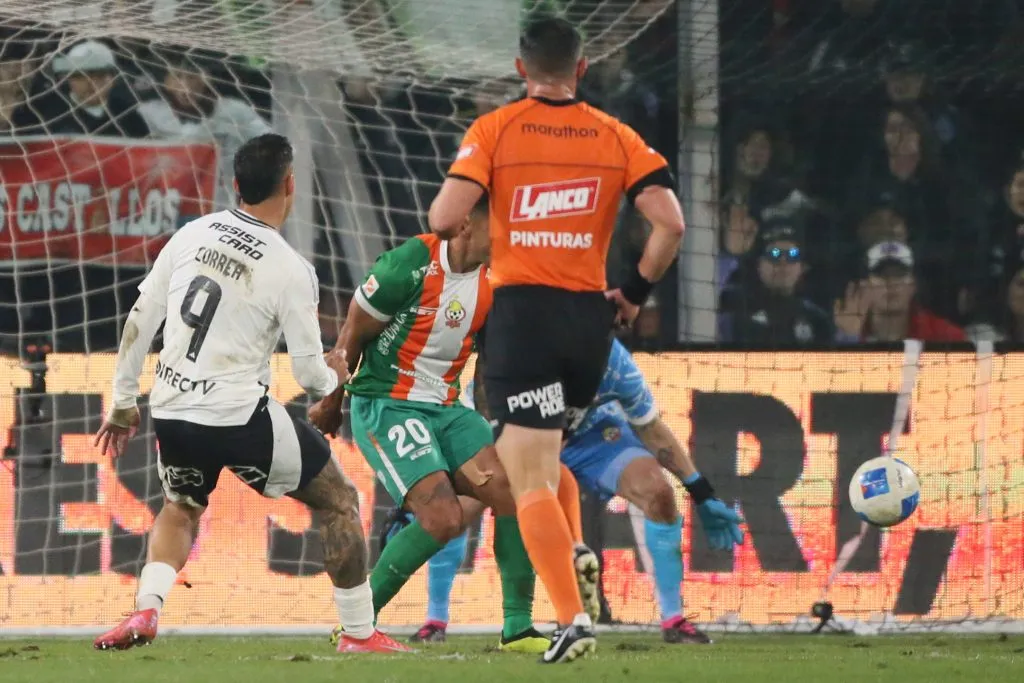 El segundo gol que anotó Javier Correa ante Cobresal. (Dragomir Yankovic/Photosport).