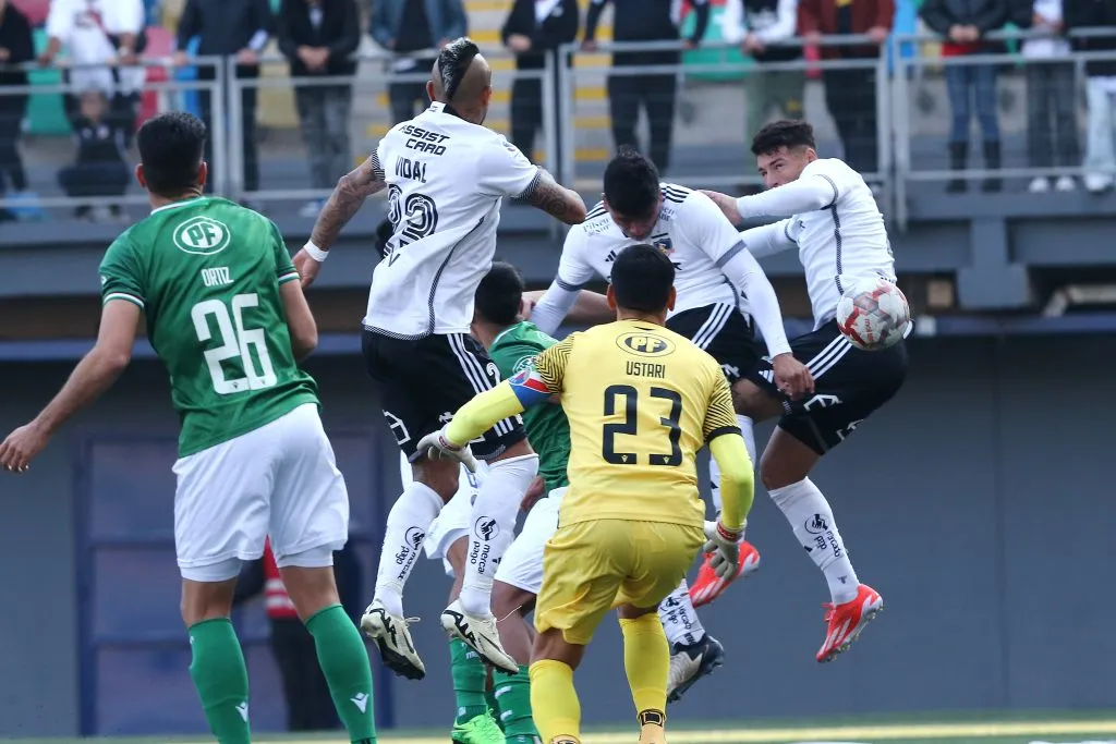 Audax Italiano recibe como gran puntero a Colo Colo. Foto: Javier Salvo/Photosport