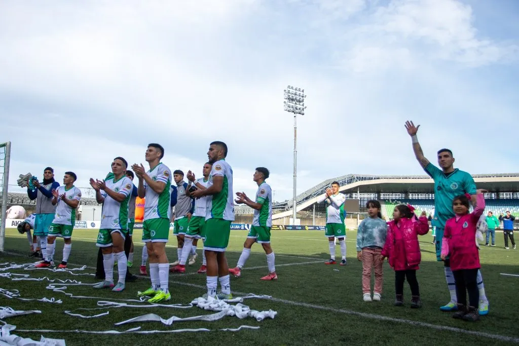 Deportes Puerto Montt es líder con 22 puntos en la Segunda División Profesional tras 11 fechas jugadas. | Foto: Deportes Puerto Montt. 