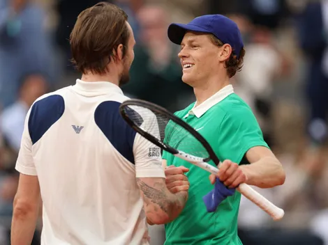 "Odio el tenis": polémico jugador que acusó a chilenos vence a Sinner