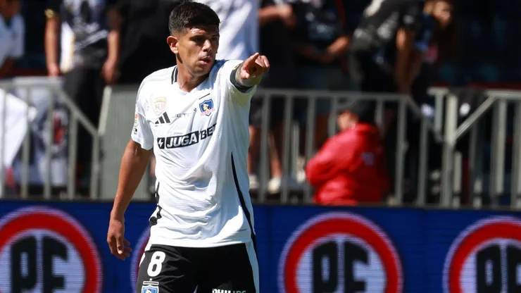 Esteban Pavez se cansó de las críticas de hinchas de Colo Colo.