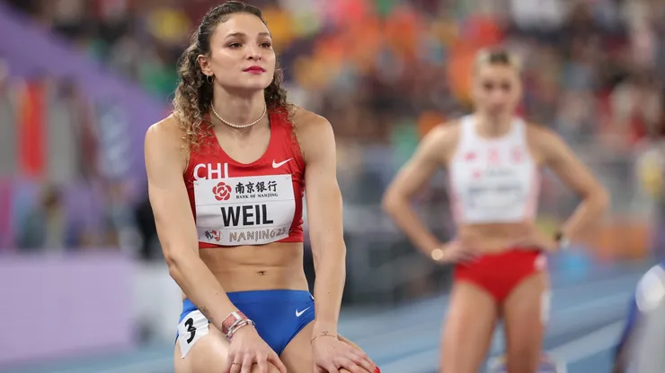 Martina Weil rompe el récord nacional de los 400 metros planos.