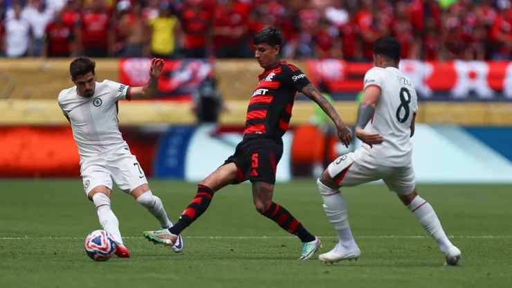 Erick Pulgar fue pilar en el triunfazo del Flamengo ante Chelsea en el Mundial de Clubes.
