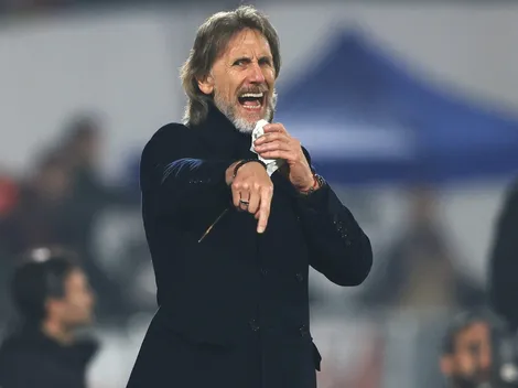 No se aburre: Gareca le quiere quitar una figura a Colo Colo