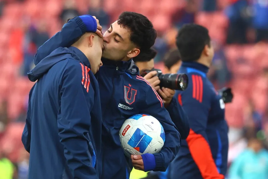 Pide mucho amor para Lucas Assadi en U de Chile. Foto: Jonnathan Oyarzun/Photosport