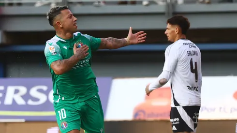 Saldivia fue el principal criticado por la fanaticada alba tras la derrota ante Audax Italiano.