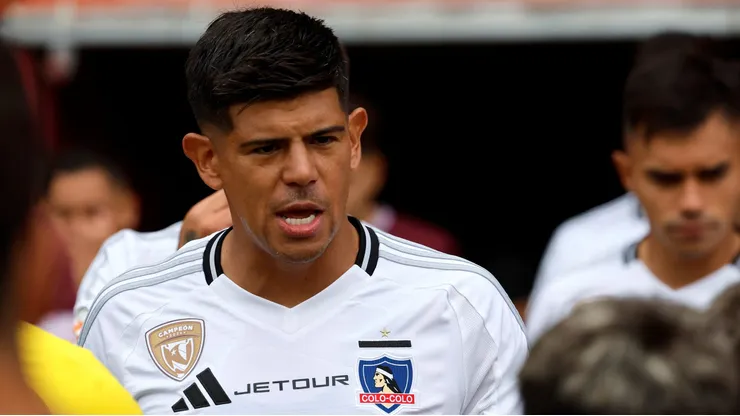 Siguen las críticas al jugador albo.