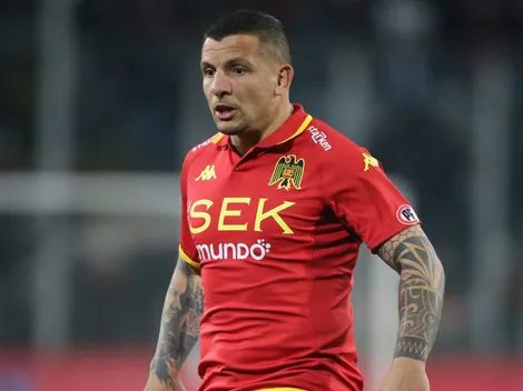 Vecchio se ofrece como salvavidas de U. Española con este mensaje