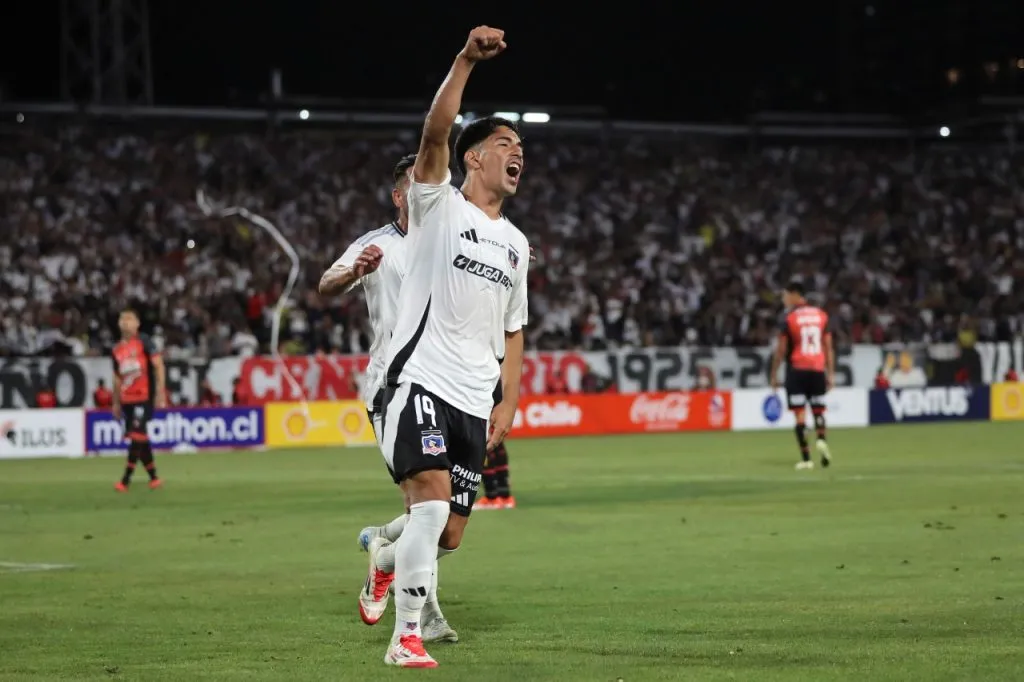 Salomón Rodríguez suma apenas dos goles en su paso por Colo Colo (Photosport)