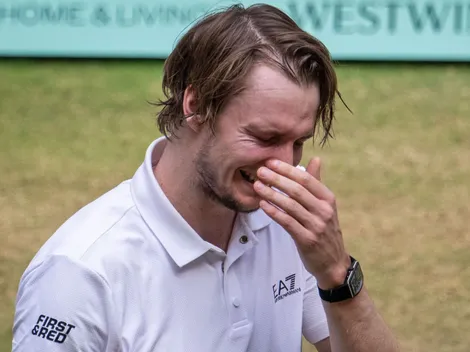 Estuvo a punto de retirarse y ahora va por los Top 10 en Wimbledon