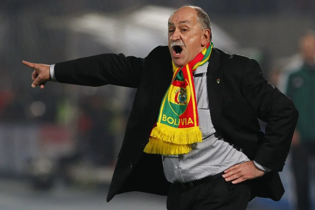 Xabier Azkargorta dejó una huella imborrable en Gustavo Quinteros. (Marcelo Hernandez/Photosport).