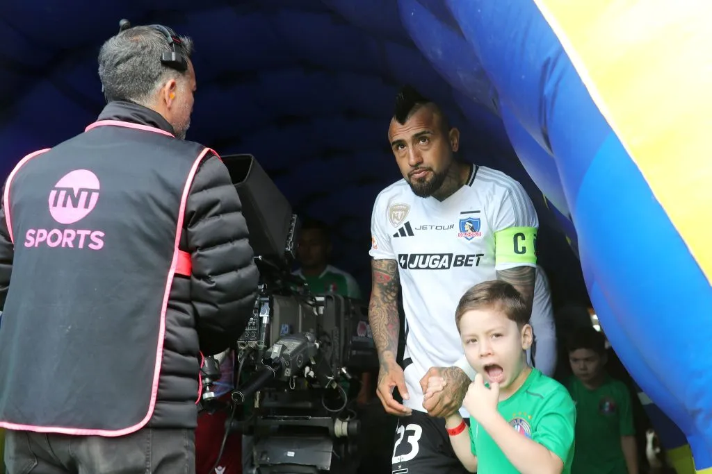 Arturo Vidal entró al Bicentenario de La Florida sin saber lo que le esperaba | Photosport
