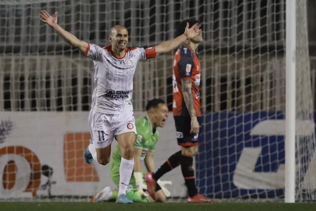 Unión La Calera podría ser el primer equipo del fútbol chileno en infringir la llamada 