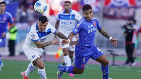 Azules y cruzados se enfrentan por la Fecha 25 del Campeonato Nacional.