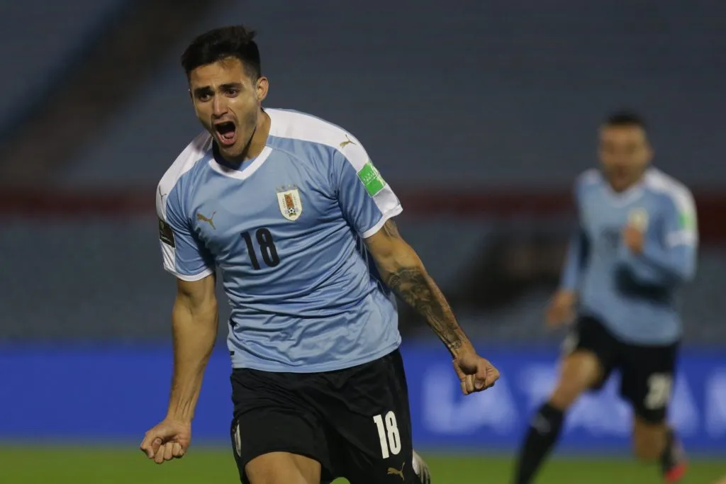 Así celebró Maxi Gómez ese gol ante Chile. (Matilde Campodonico-Pool/Getty Images).