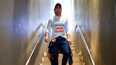 El piloto mexicano explica en seis palabras su polémica salida de Red Bull Racing.