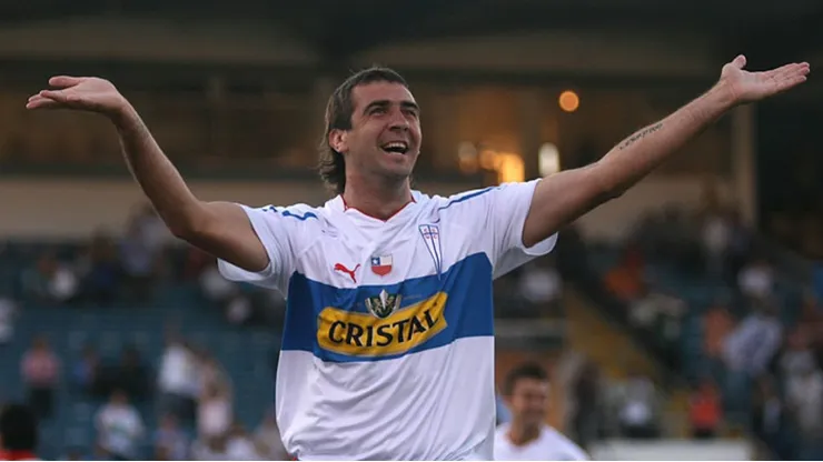 El Oso podría volver al fútbol chileno.