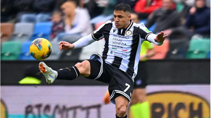 Sánchez cambiará de club y Udinese ya tiene reemplazos