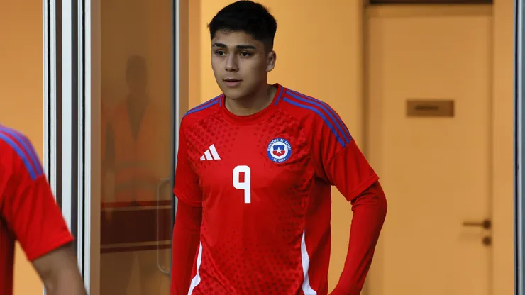 Damián Pizarro tiene complicado volver a la Sub-20 y apela a "papá" Felicevich.