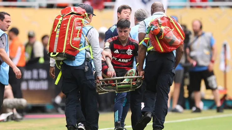 Erick Pulgar se fue lesionado.