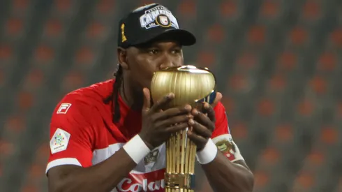 Este experimentado delantero colombiano amargó a la Roja de José Sulantay en 2005.