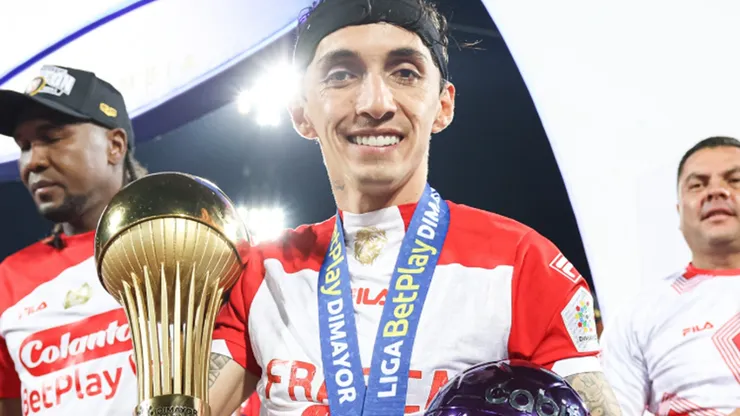 Este volante ofensivo colombiano tuvo un paso casi inadvertido por el fútbol chileno. Jugó en Everton.