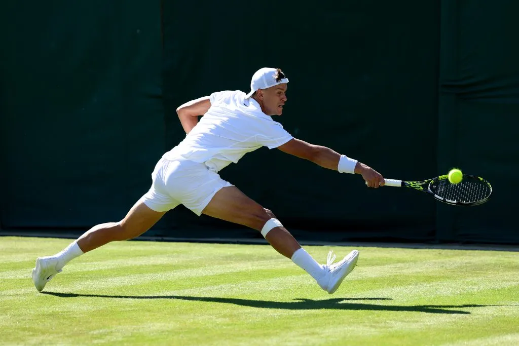 Holger Rune no pudo con la potencia de Nicolás Jarry. (Photo by Dan Istitene/Getty Images)