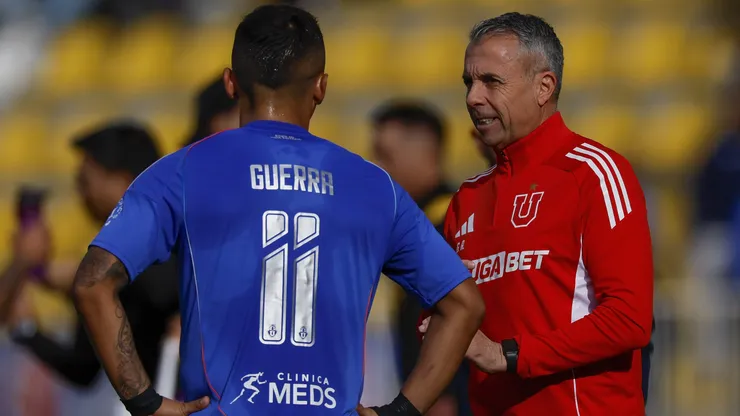 U de Chile toma decisiones con el plantel de Álvarez.