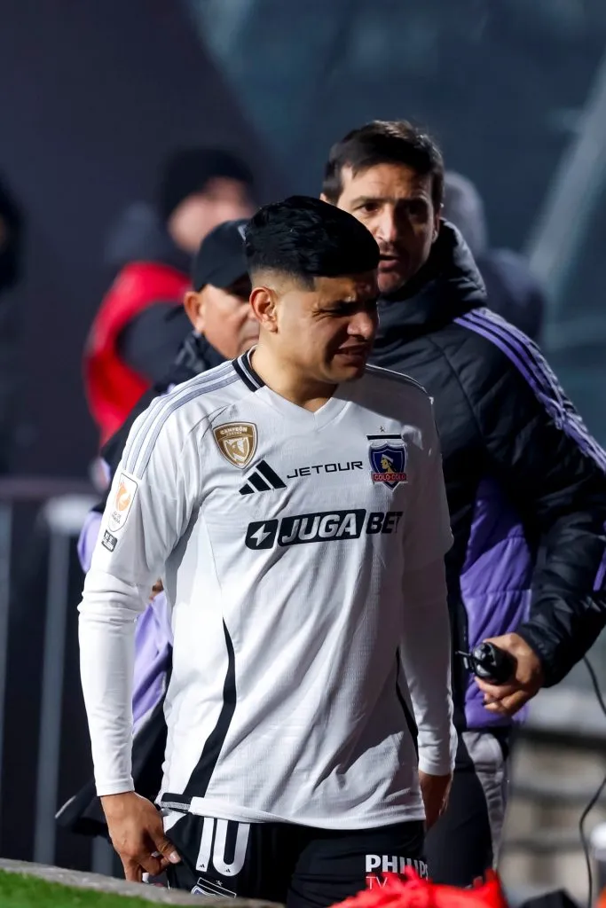 Claudio Aquino es la principal duda de Colo Colo para el Clásico ante Católica (Photosport)