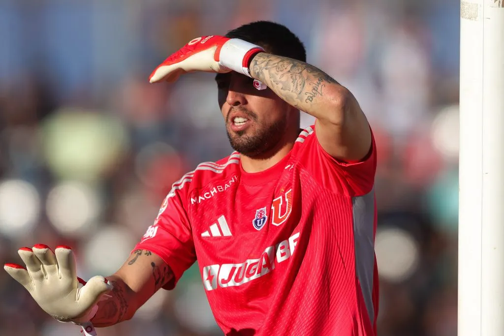 Gabriel Castellón fue criticado por Johnny Herrera, pero también recibió aliento. (Felipe Zanca/Photosport).