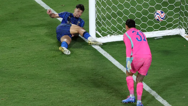 El héroe del Al Hilal se quiebra en una entrevista para Brasil.