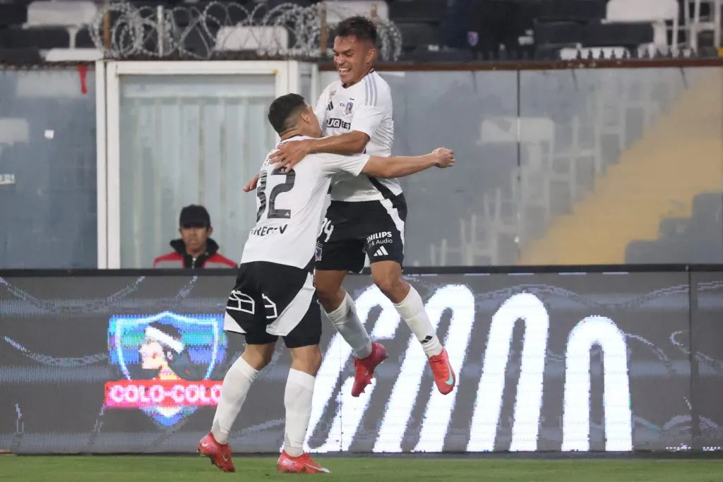 Vicente Pizarro puede irse de Colo Colo. Foto: Dragomir Yankovic/Photosport