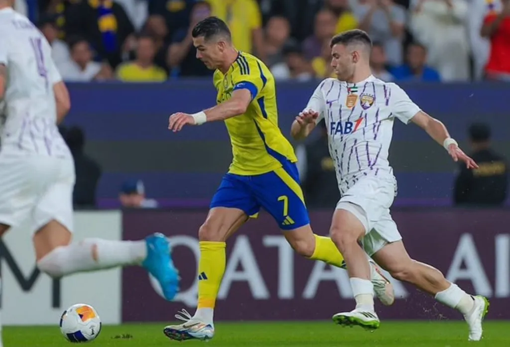 Felipe Salomoni llega para potenciar la banda izquierda de U de Chile.