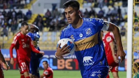 Álvaro Madrid termina contrato al final de temporada con Everton.