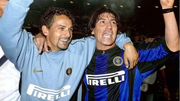 Roberto Baggio y el fútbol chileno son un solo corazón. Ahora, por otra razón.