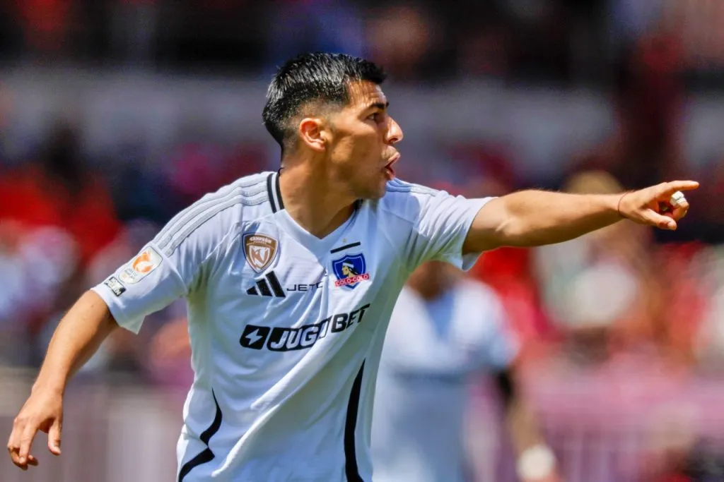 Tomás Alarcón descartado en Colo Colo para Clásico ante Católica (Photosport)