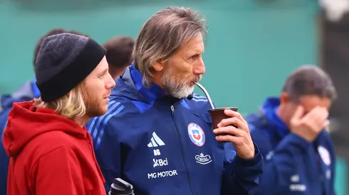 Gareca se defiende en Perú: asegura que no fue "vago" en la selección chilena.