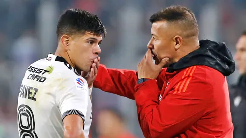 Almirón estaría meditando quitarle la capitanía a Pavez para dársela a Pizarro.