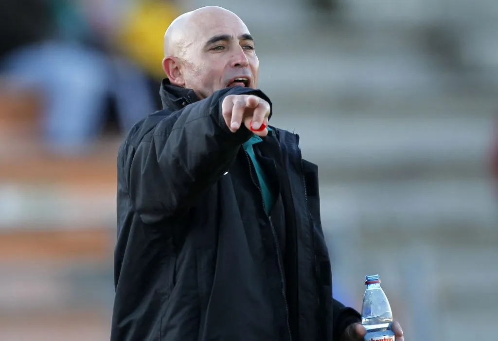 Juan Manuel Llop en Santiago Wanderers. (ANDRES PINA/PHOTOSPORT).