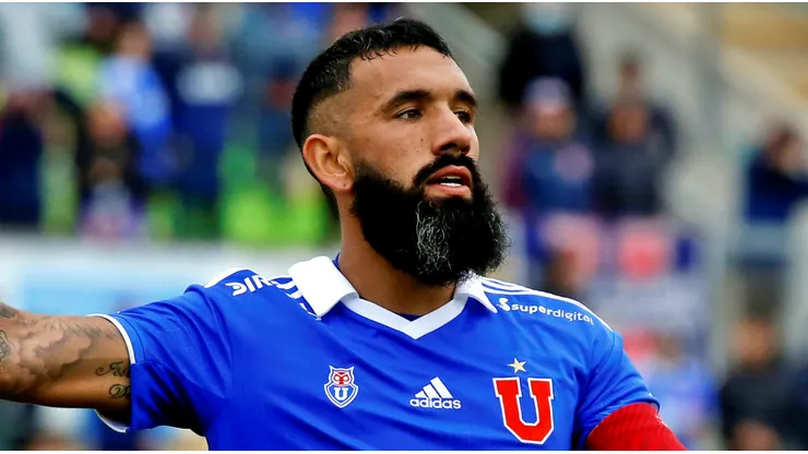 Fernández vuelve a Chile después de jugar en Bolivia y Malasia.