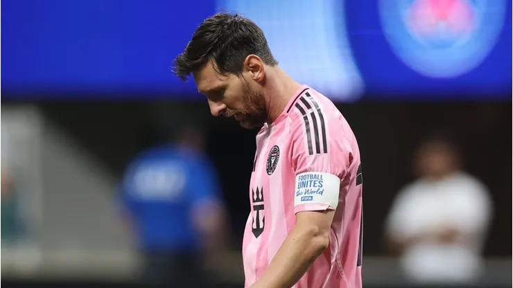 Lionel Messi no quedó ajeno a la perdida que enluta el fútbol internacional.