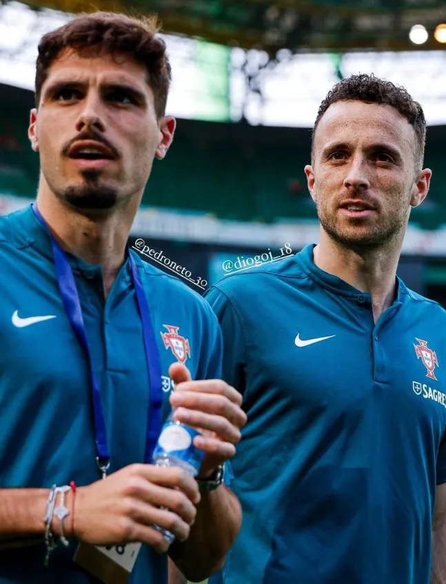Pedro Neto y Diogo Jota fueron compañeros y amigos en un club y la selección.