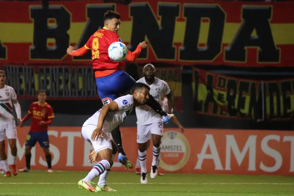 Matías Súarez tenía bastantes pergaminos para el fútbol chileno, pero simplemente no pudo. Foto: Jonnathan Oyarzun/Photosport