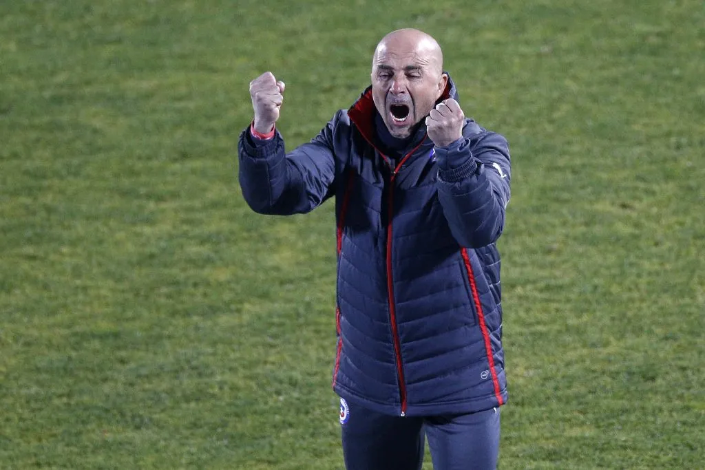 Jorge Sampaoli celebra con la selección chilena. Foto: Marcelo Hernandez/Photosport